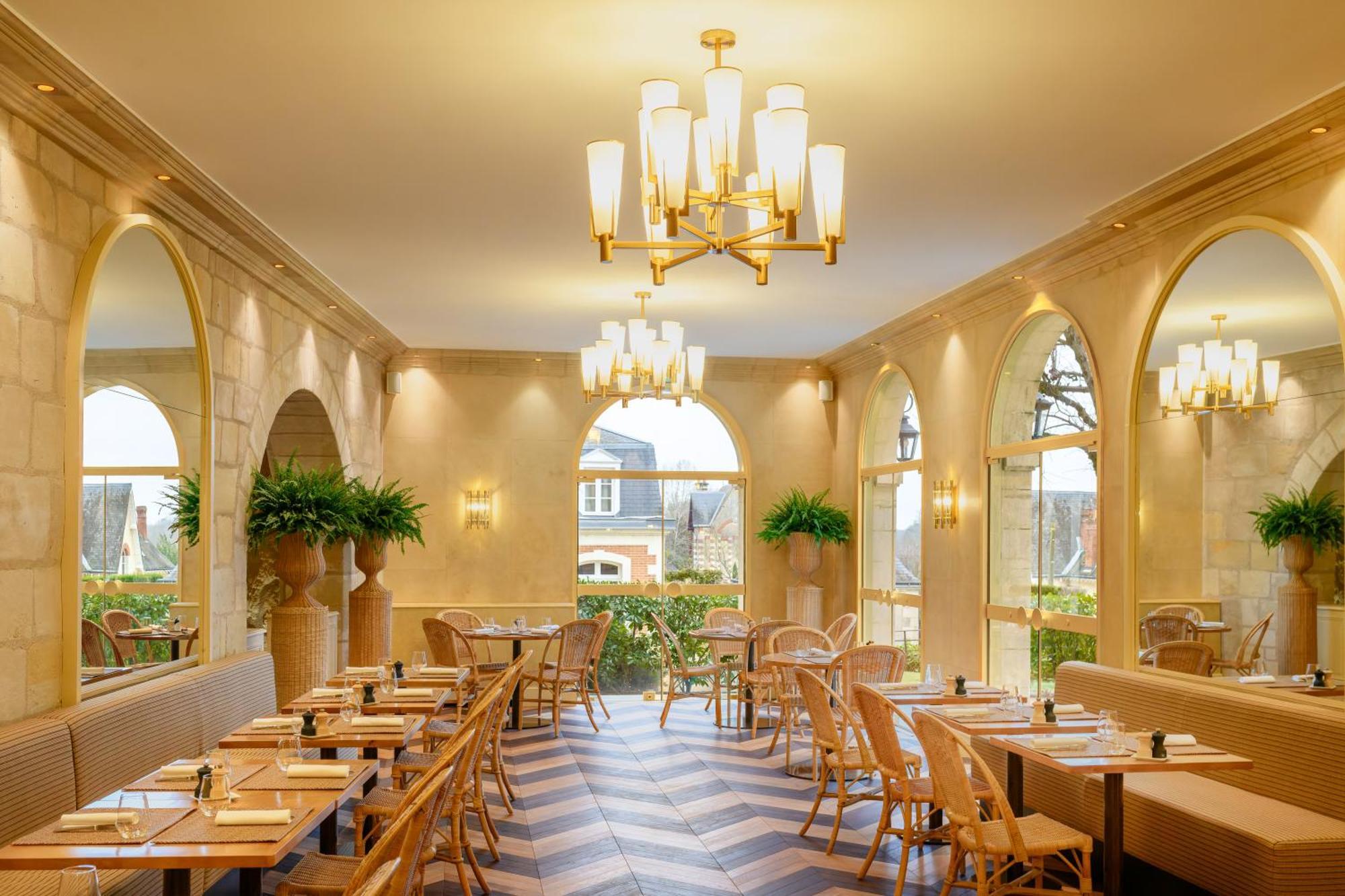 Hotel Les Hautes Roches Rochecorbon Buitenkant foto